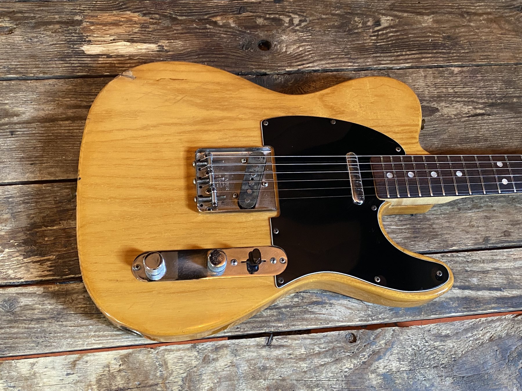 Guitar repaired at London Guitar Repairs — photo 13
