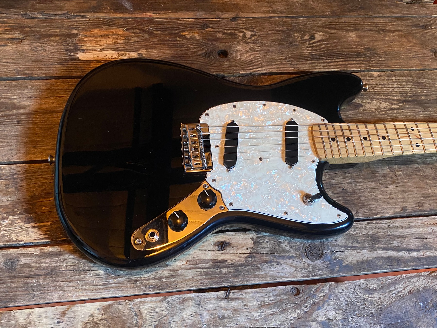 Guitar repaired at London Guitar Repairs — photo 15